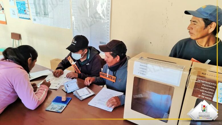 Juradas y jurados electorales se preparan para garantizar transparencia en Tarija