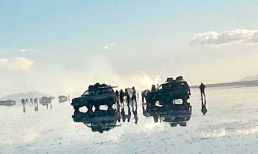 El turismo latino sigue activo en el Salar de Uyuni