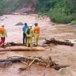 Rescatan el cuerpo de una de las dos personas desaparecidas en Tarija