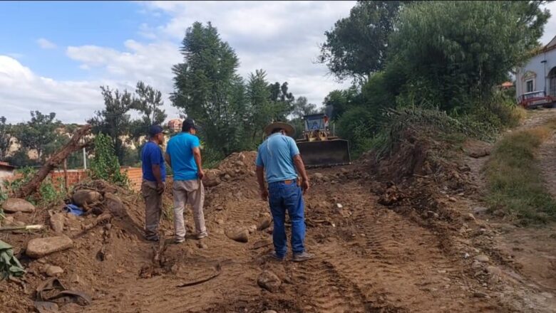 Gustavo Carvajal combina trabajo en los barrios y compromiso con los animales