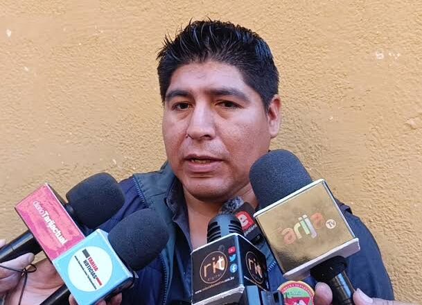 Roberto León plantea bono incentivo para proteger tierras productivas