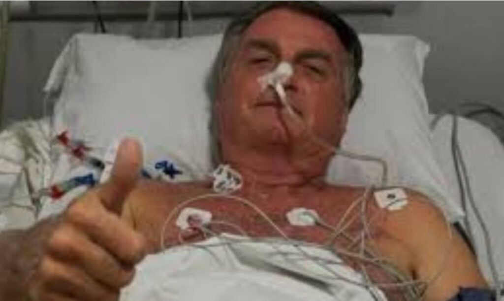 Bolsonaro se encuentra “estable” en cuidados intensivos y sin previsión de alta