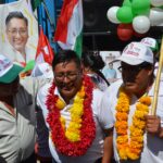 Gustavo Carvajal desborda las calles y consolida respaldo multisectorial en una contundente marcha