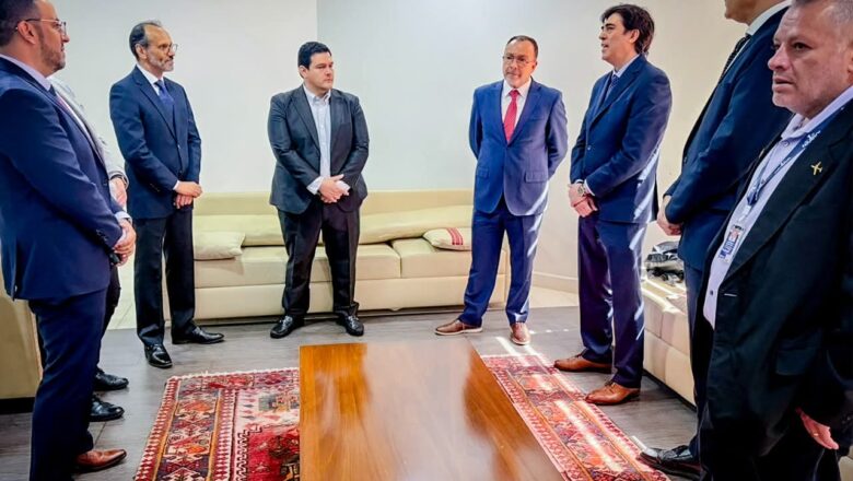 Bolivia avanza hacia una política de Cielos Abiertos