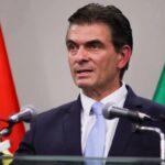 Paz anuncia mensaje nacional, adelanta cambios en YPFB y habla de » reordenar la Estatal