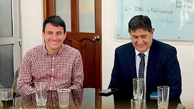 Reunión estratégica fortalece proyectos habitacionales en Tarija