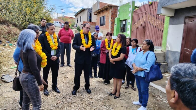 Fiscalía, Brigada Parlamentaria y vecinos del distrito 8 inspeccionan terreno para la construccion de la casa fiscal en Tarija