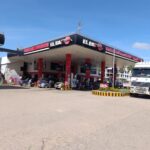 Despachos reforzados de YPFB normalizan el suministro de diésel y gasolina en el oriente del país