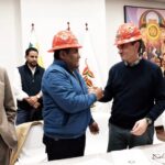 Gobierno y fabriles acuerdan agenda de trabajo