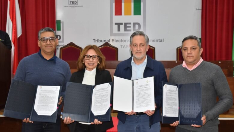 Ted Tarija firma convenios de cooperación interinstitucional con UCB y la UPDS