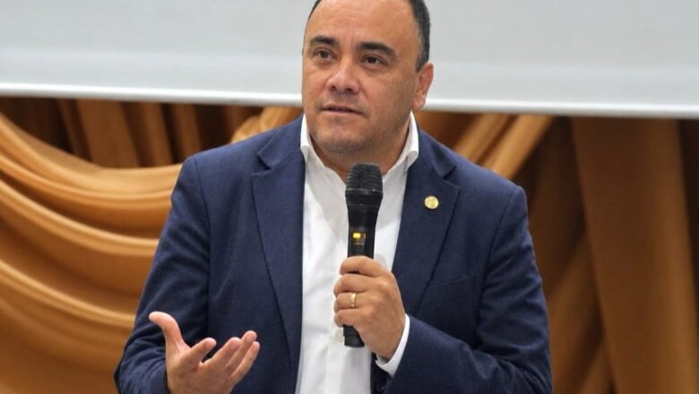 Presidente del TSE denuncia amenazas para frenar la reforma electoral y apunta a políticos y legisladores