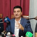 Alcalde anuncia querella penal por agresión a trabajador